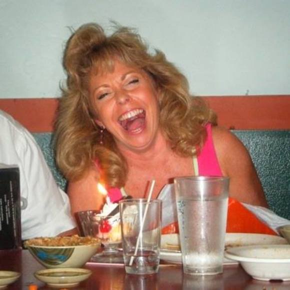 Meet your Posher, Dorcas - Picture 1 of 1